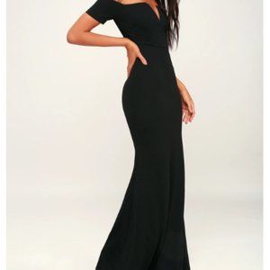 Lynne Black Off-the-Shoulder Maxi Dress